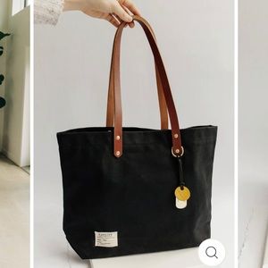 WILSON | SIGNATURE BLACK CANVAS + BROWN LEATHER TOTE